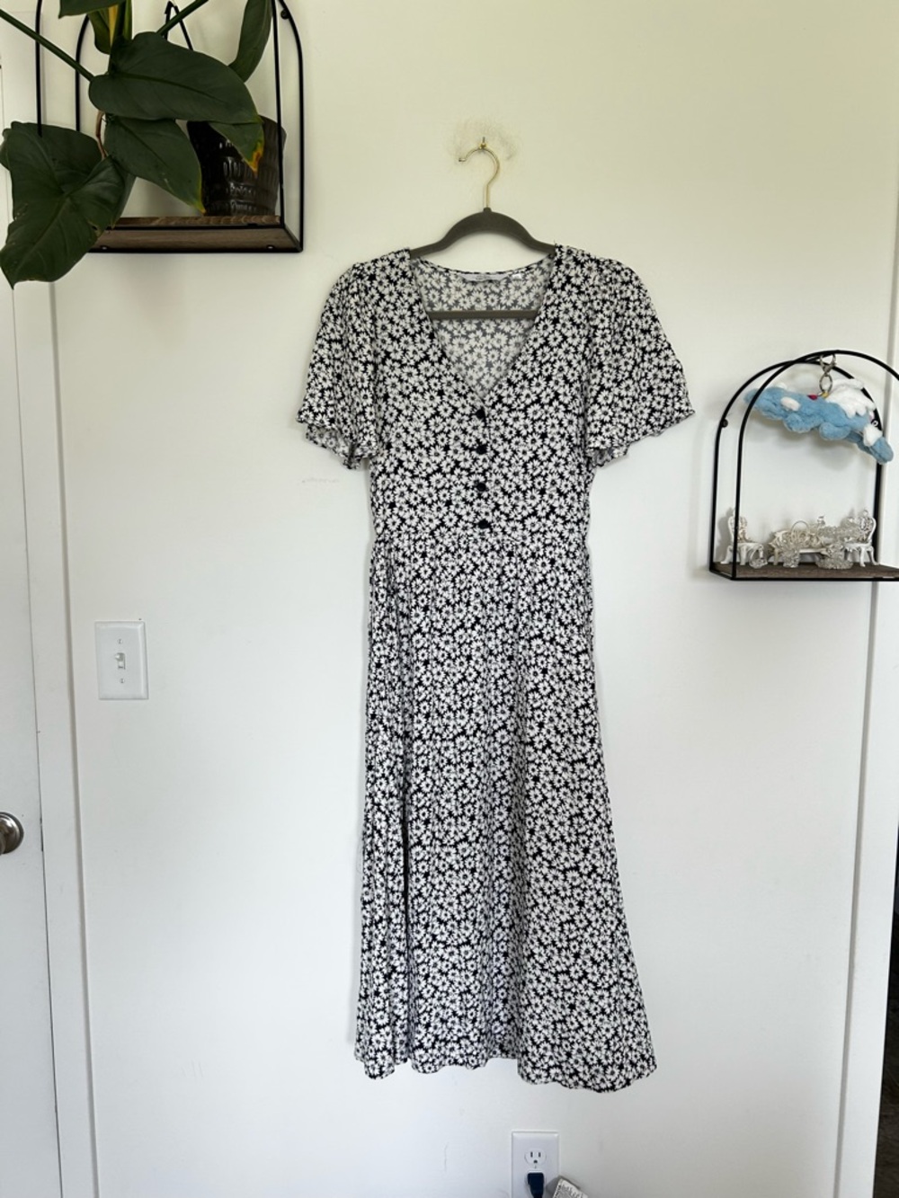 & Other Stories Daisy Floral Print V Neck Short Sleeve Midi Dress Size 2